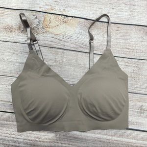 True and co true body wireless bra